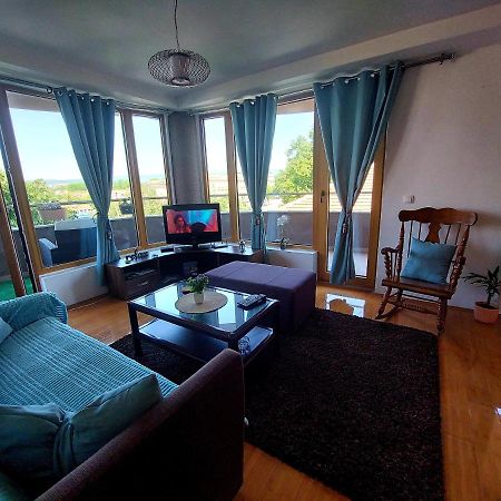 Apartament Melinaki Nisz Zewnętrze zdjęcie