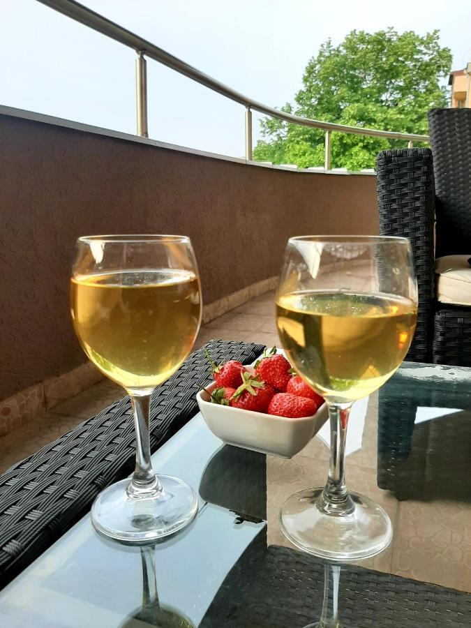Apartament Melinaki Nisz Zewnętrze zdjęcie