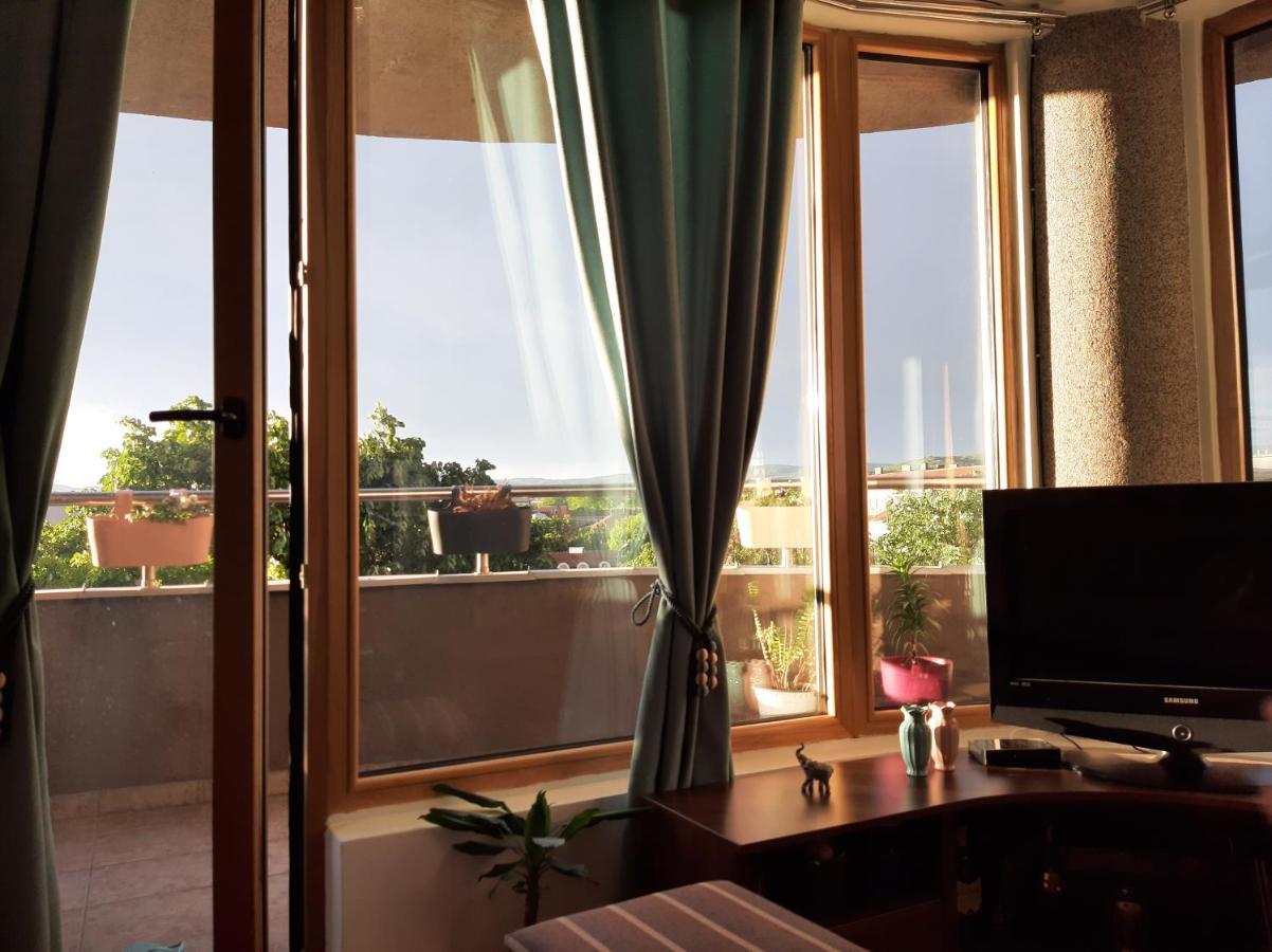 Apartament Melinaki Nisz Zewnętrze zdjęcie